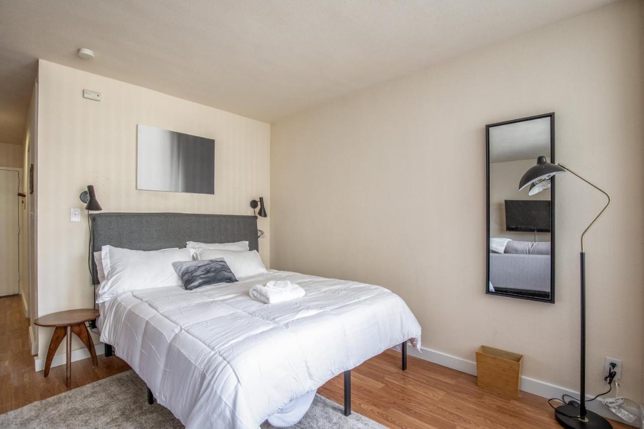 Cozy Dt Studio With Full Kitchen By Zencity Saint Louis Buitenkant foto